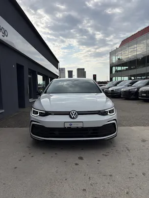 VW Golf 1.5 eTSI mHEV ACT R-Line DSG