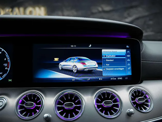 Mercedes-Benz E 220 d AMG Line 9G-Tronic *CH-Fahrzeug*Panorama*Head-Up*360°*