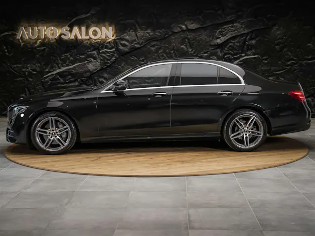 Mercedes-Benz E 220 d AMG Line 9G-Tronic *CH-Fahrzeug*Panorama*Head-Up*360°*