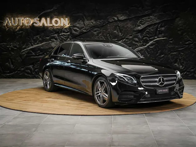 Mercedes-Benz E 220 d AMG Line 9G-Tronic *CH-Fahrzeug*Panorama*Head-Up*360°*