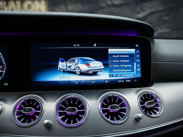 Mercedes-Benz E 220 d AMG Line 9G-Tronic *CH-Fahrzeug*Panorama*Head-Up*360°*