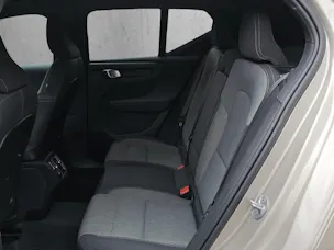 VOLVO XC40 1.5 T2 XCITE