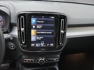 VOLVO XC40 1.5 T2 XCITE