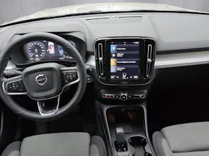 VOLVO XC40 1.5 T2 XCITE
