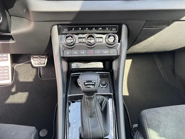 Škoda Karoq 2.0 TSI SportLine 4x4 DSG