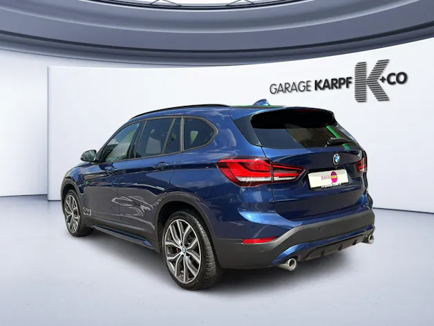 BMW X1 xDrive 18d Essential Edition Steptronic