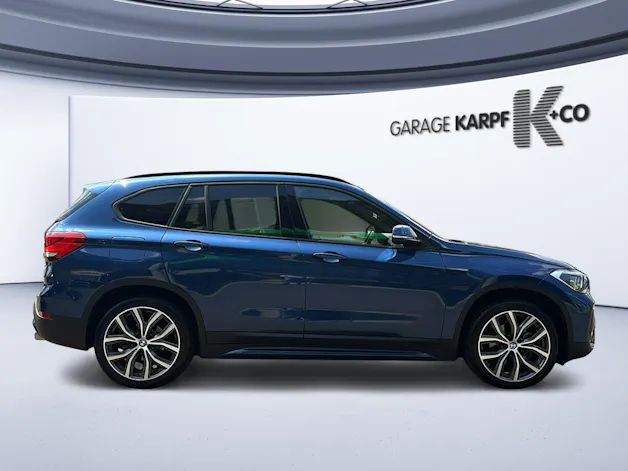 BMW X1 xDrive 18d Essential Edition Steptronic