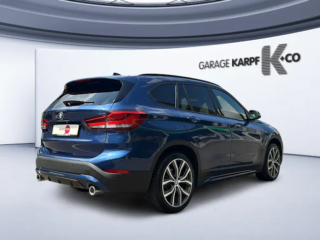 BMW X1 xDrive 18d Essential Edition Steptronic