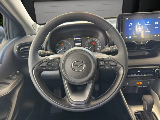 Mazda 2 Hybrid Exclusive-line