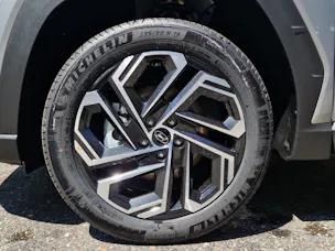 Hyundai Tucson 1.6 T-GDi HEV Vertex Swiss Edition 4WD