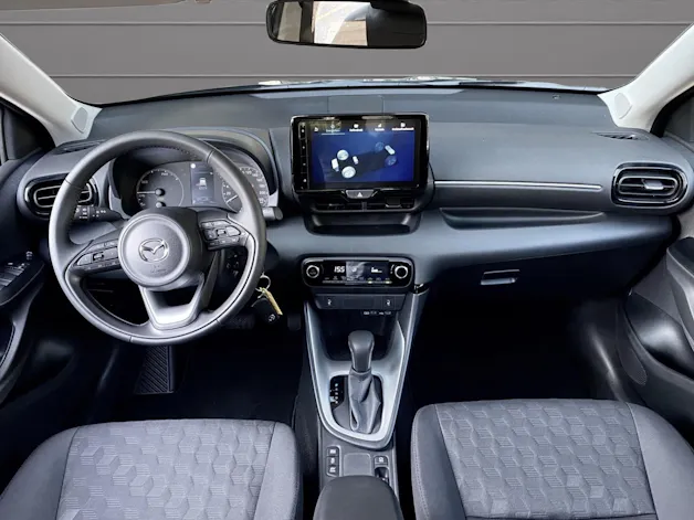 Mazda 2 Hybrid Centre-line