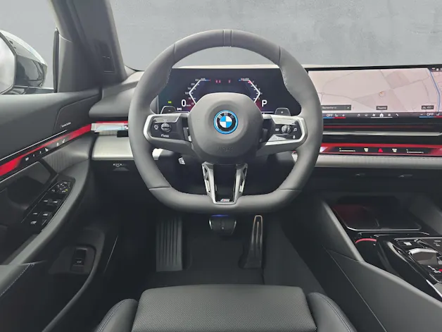 BMW 530e xDrive Touring M Sport Steptronic