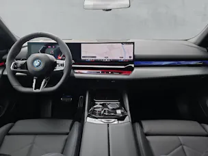 BMW 530e xDrive Touring M Sport Steptronic