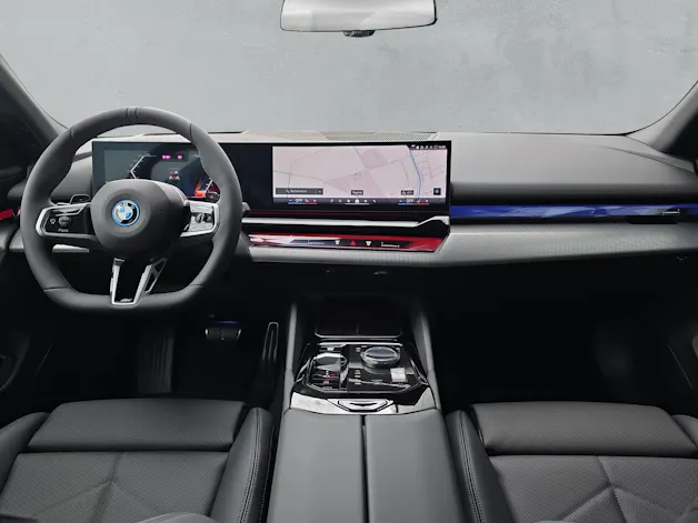 BMW 530e xDrive Touring M Sport Steptronic