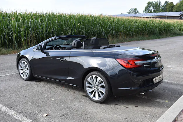 Opel Cascada 1.6i 16V Cosmo