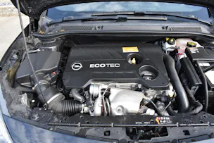 Opel Cascada 1.6i 16V Cosmo