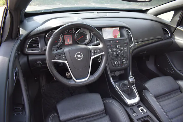 Opel Cascada 1.6i 16V Cosmo