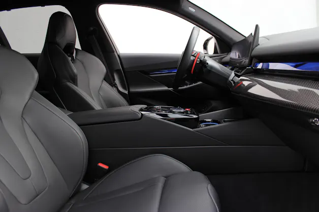 BMW M5 xDrive *M Marina Bay Blau metallic*