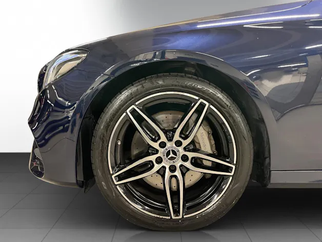 Mercedes-Benz E 400 Avantgarde 7G-Tronic