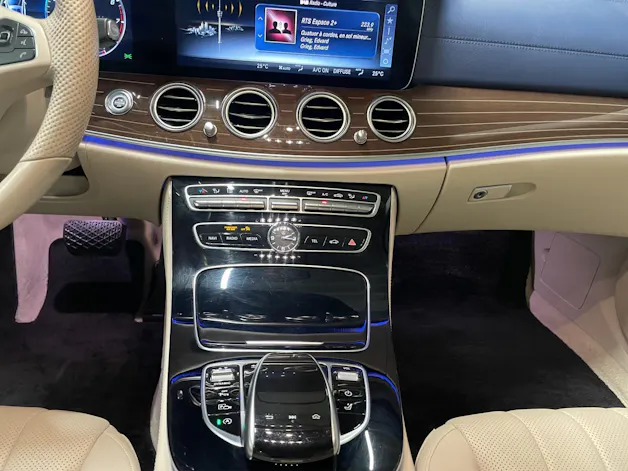 Mercedes-Benz E 400 Avantgarde 7G-Tronic