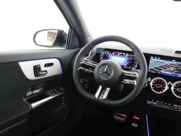Mercedes-Benz GLA 220d 4M Swiss Star