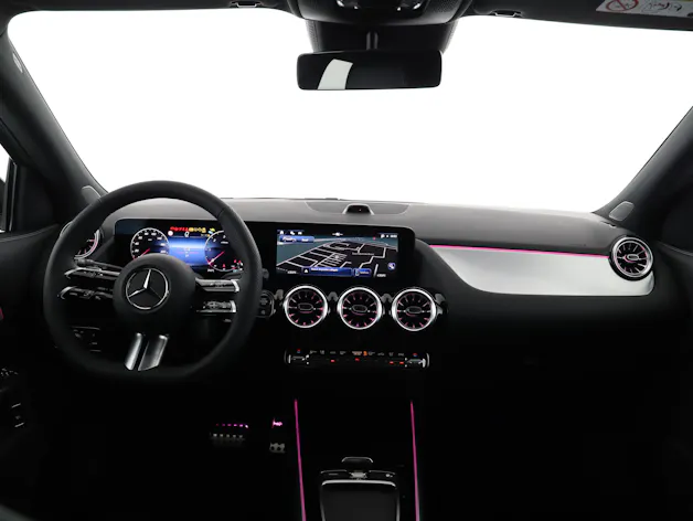 Mercedes-Benz GLA 220d 4M Swiss Star