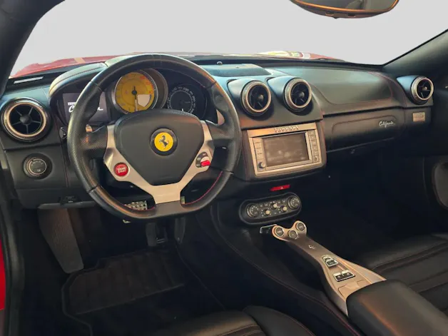 Ferrari California 4.3 V8