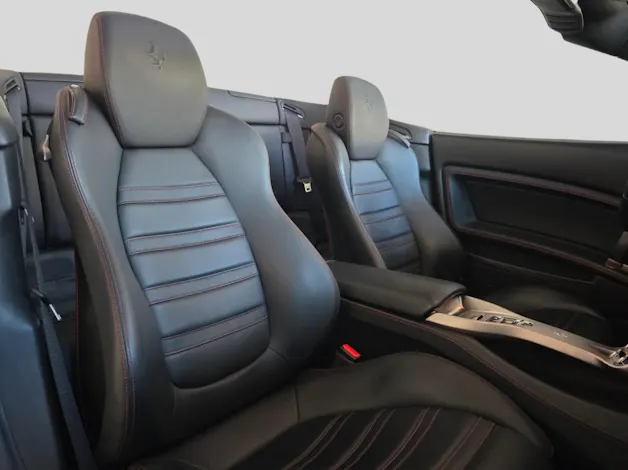 Ferrari California 4.3 V8
