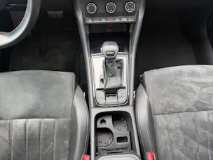 SKODA Karoq 1.5 TSI Ambition DSG