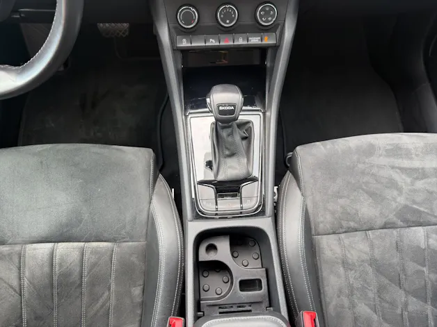 Škoda Karoq 1.5 TSI Ambition DSG