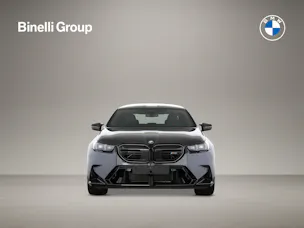 BMW M5 xDrive