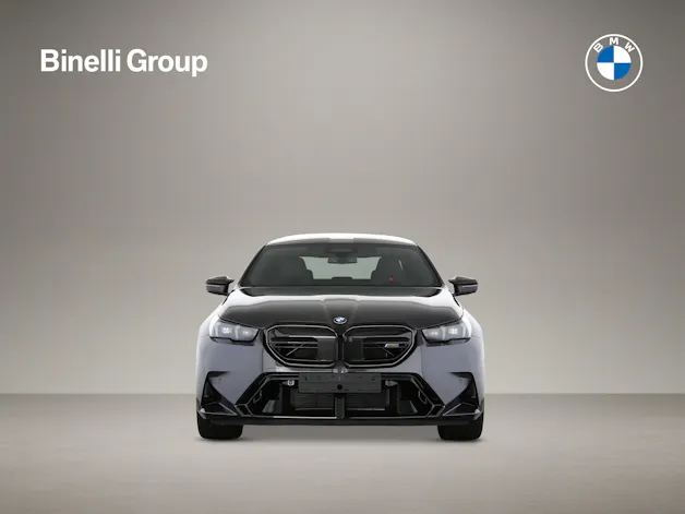 BMW M5 xDrive