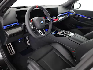 BMW M5 xDrive