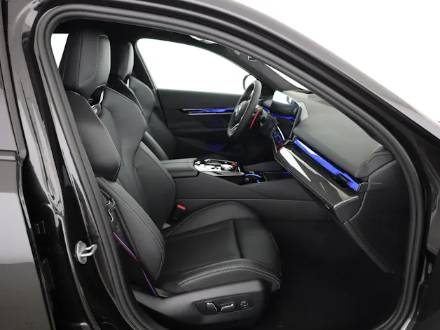BMW M5 xDrive