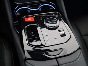 BMW M5 xDrive