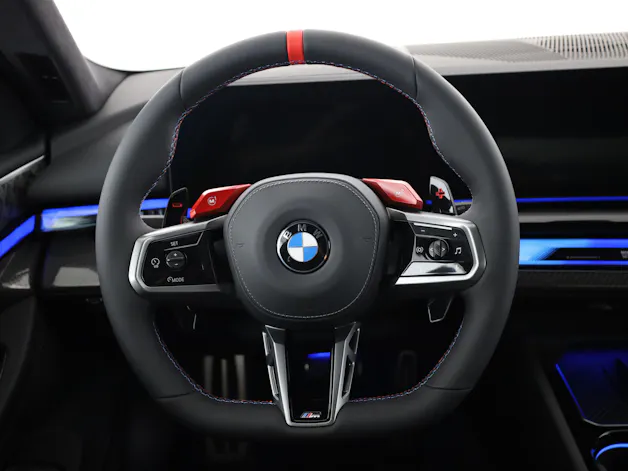 BMW M5 xDrive
