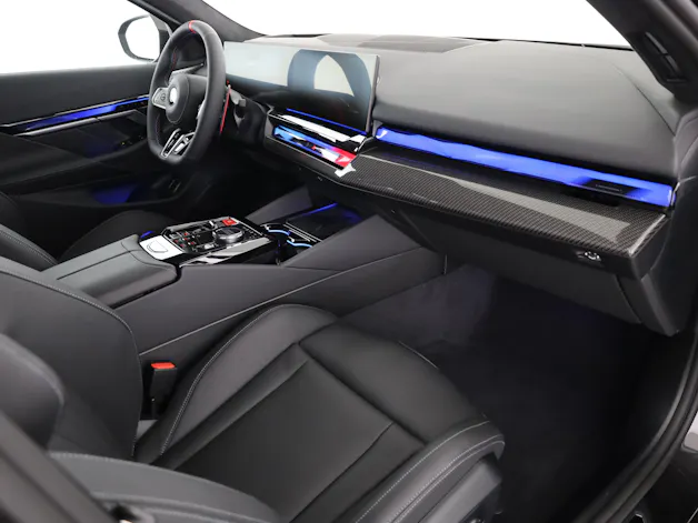 BMW M5 xDrive