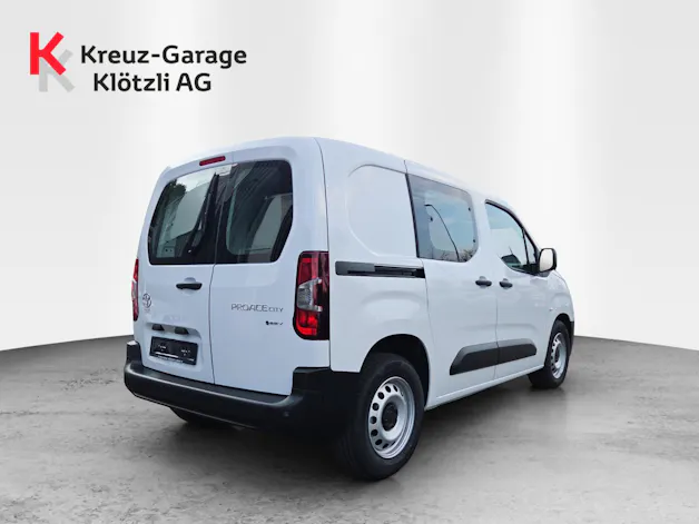 Toyota PROACE CITY Van L1 52KWh Active