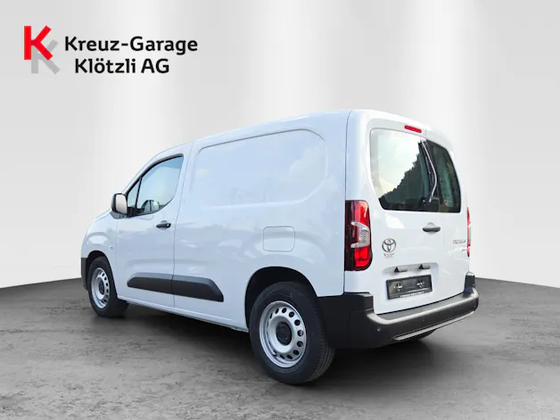 Toyota PROACE CITY Van L1 52KWh Active