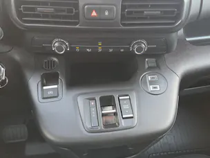 Toyota PROACE CITY Van L1 52KWh Active