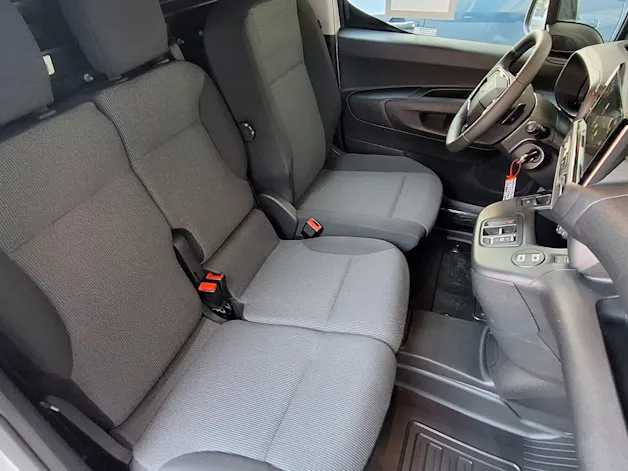 Toyota PROACE CITY Van L2 52KWh Active