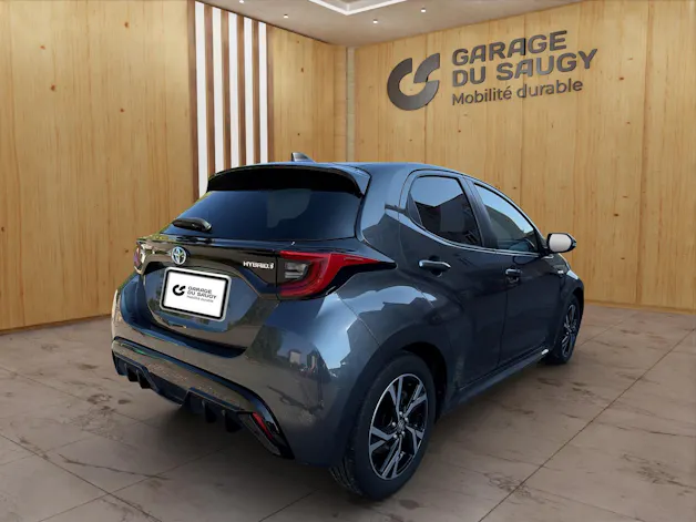 Toyota Yaris 1.5 VVT-i HSD Trend