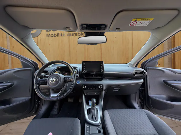 Toyota Yaris 1.5 VVT-i HSD Trend