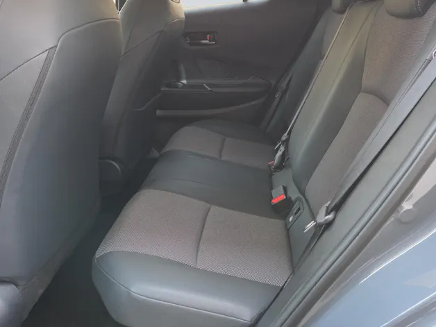 Toyota C-HR 2.0 HEV Style 4x4