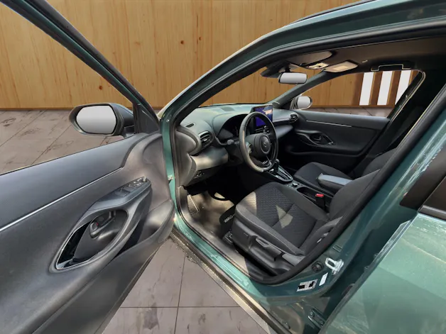 Toyota Yaris Cross 1.5 VVT-i HSD Trend AWD-i