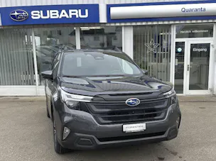 Subaru Forester Station 2.0i e-Boxer Swiss Plus