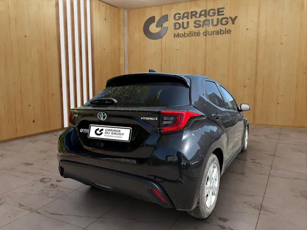 Toyota Yaris 1.5 VVT-i HSD Trend