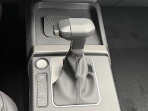 https://vehicle.imgix.net/4428976/5b010de4-3aa3-4bbf-bf23-4220aa3815c8.jpeg