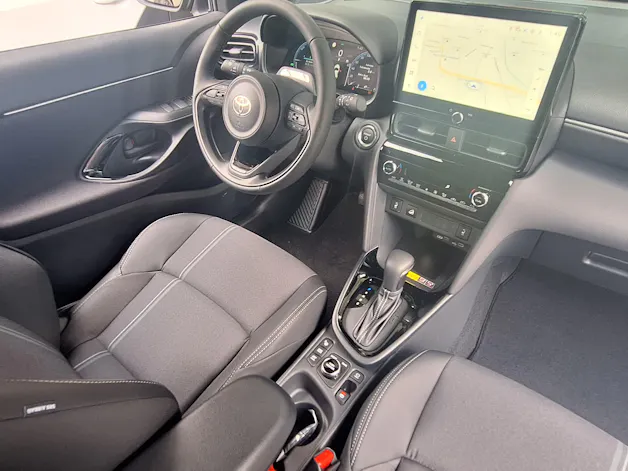 Toyota Yaris Cross 1.5 VVT-i HSD Premium AWD-i