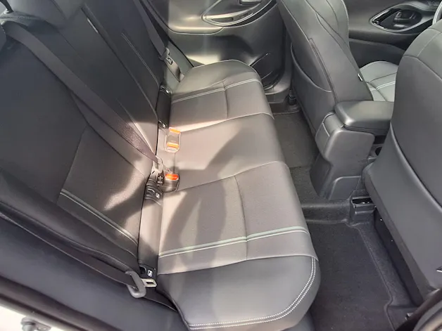 Toyota Yaris Cross 1.5 VVT-i HSD Premium AWD-i